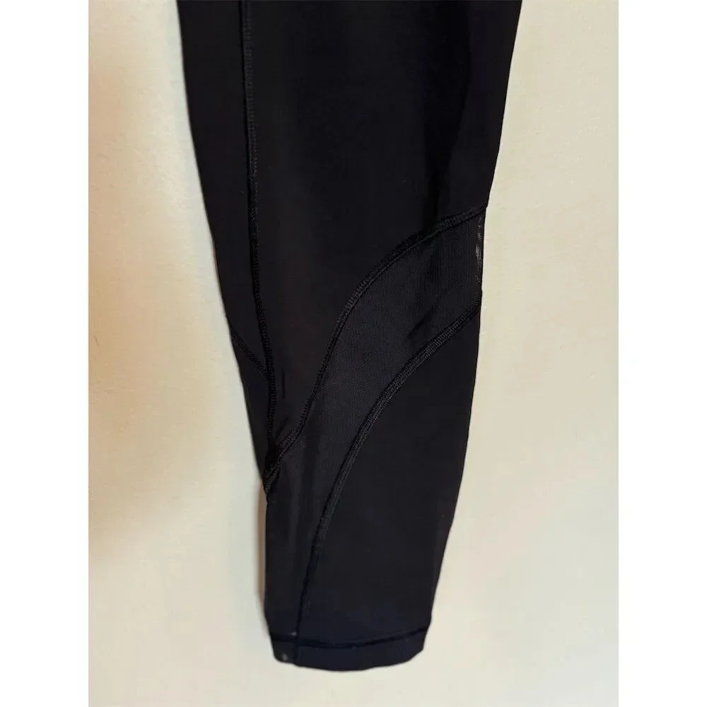 Lululemon Women's Black Ruched Sides Capri Leggings Size 10 Activewear - Picture 4 of 4